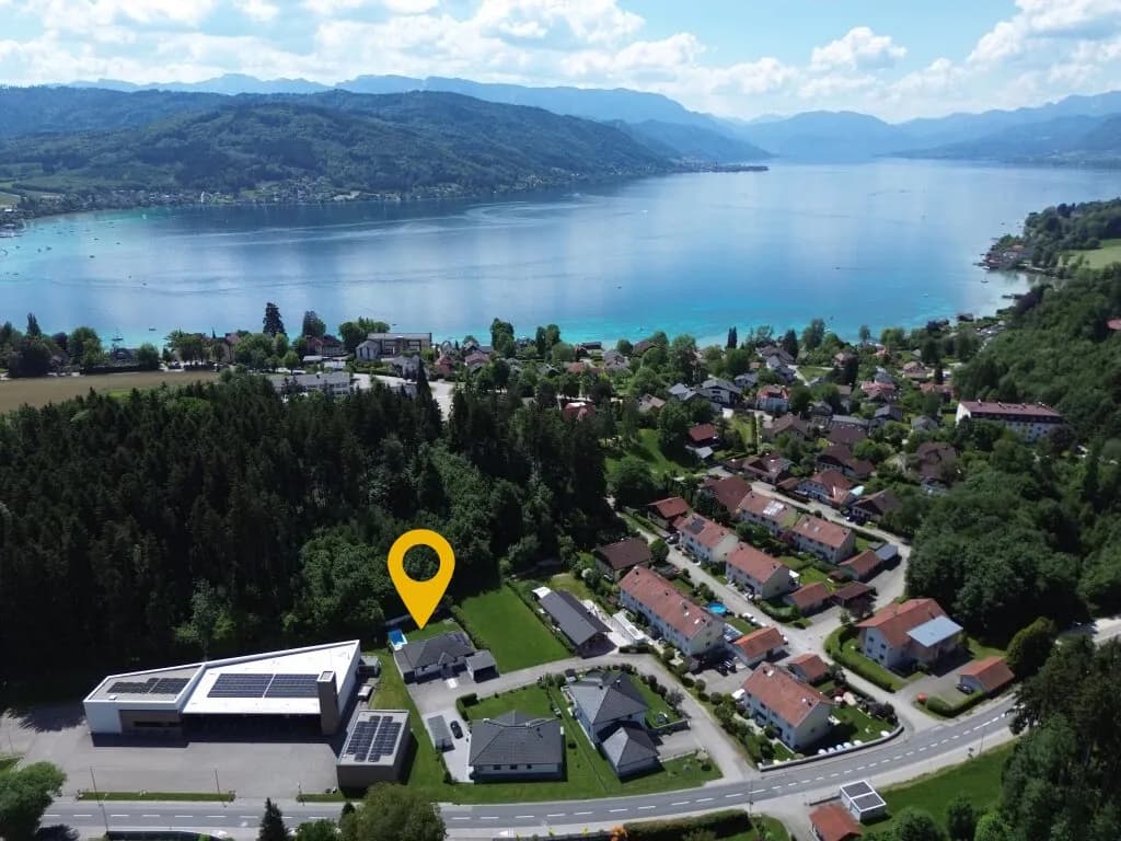 Haus kaufen in Vöcklabruck – 98 m², € 718.000