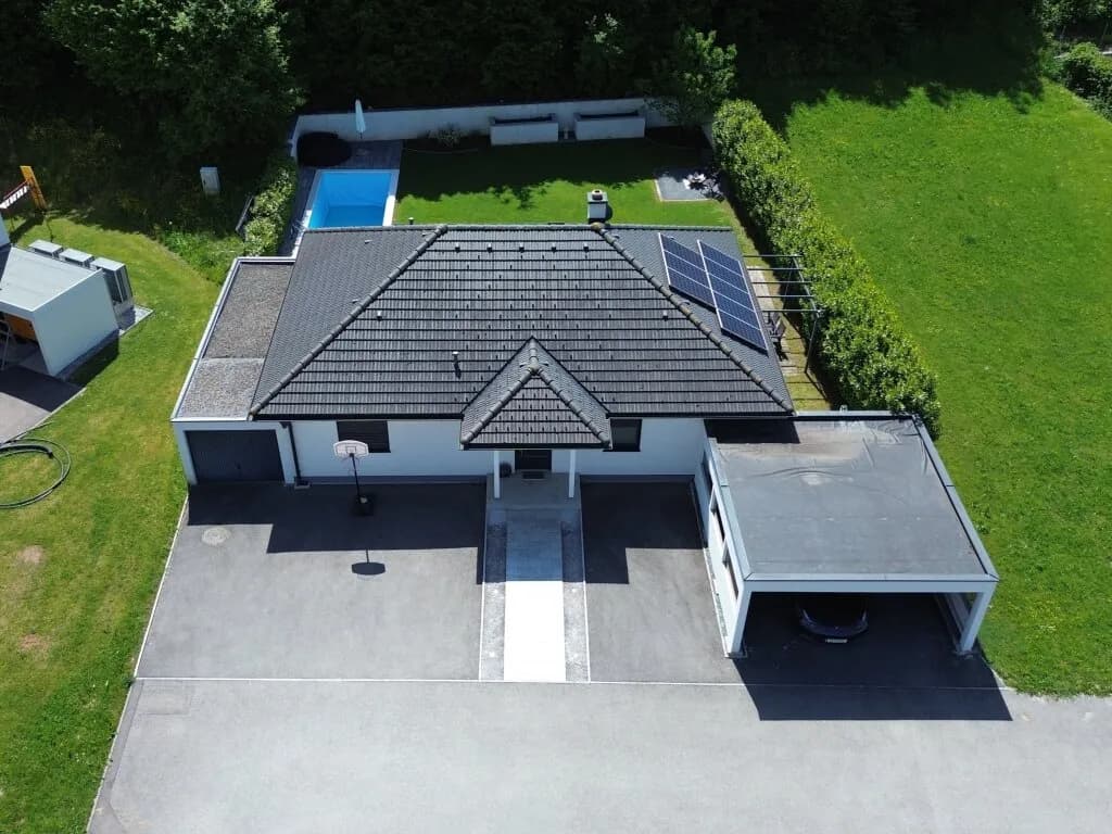 Haus kaufen in Vöcklabruck – 98 m², € 718.000 – Bild 4 von 14