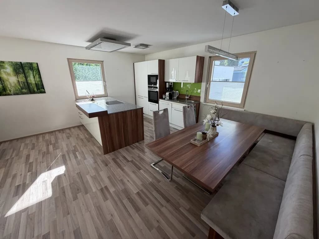 Haus kaufen in Vöcklabruck – 98 m², € 718.000 – Bild 6 von 14