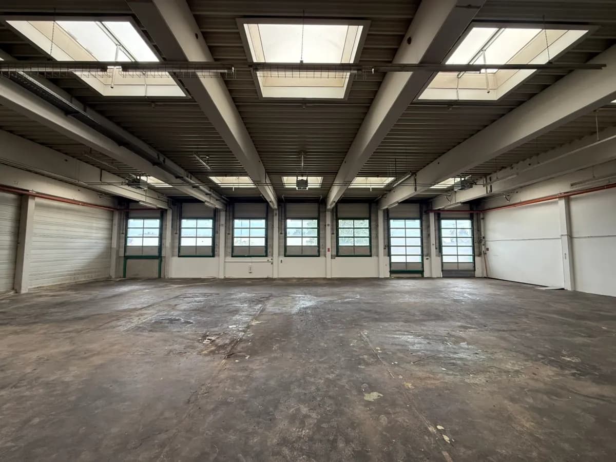 1-Zimmer-Gewerbeimmobilie mieten in Graz – 401 m², € 15