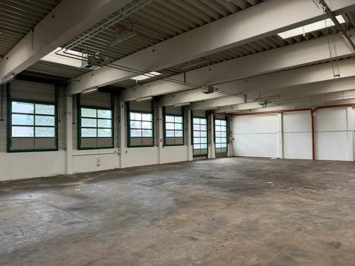 1-Zimmer-Gewerbeimmobilie mieten in Graz – 401 m², € 15 – Bild 2 von 5