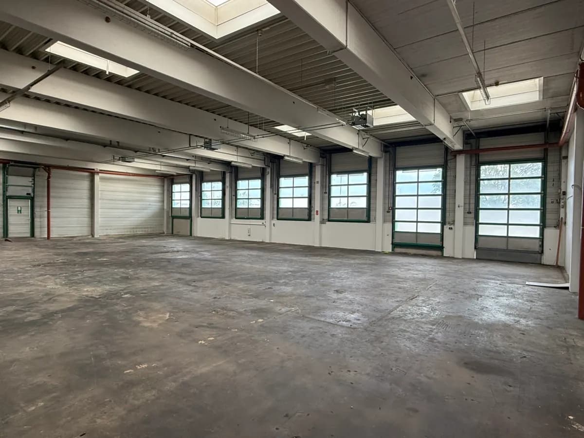 1-Zimmer-Gewerbeimmobilie mieten in Graz – 401 m², € 15 – Bild 3 von 5