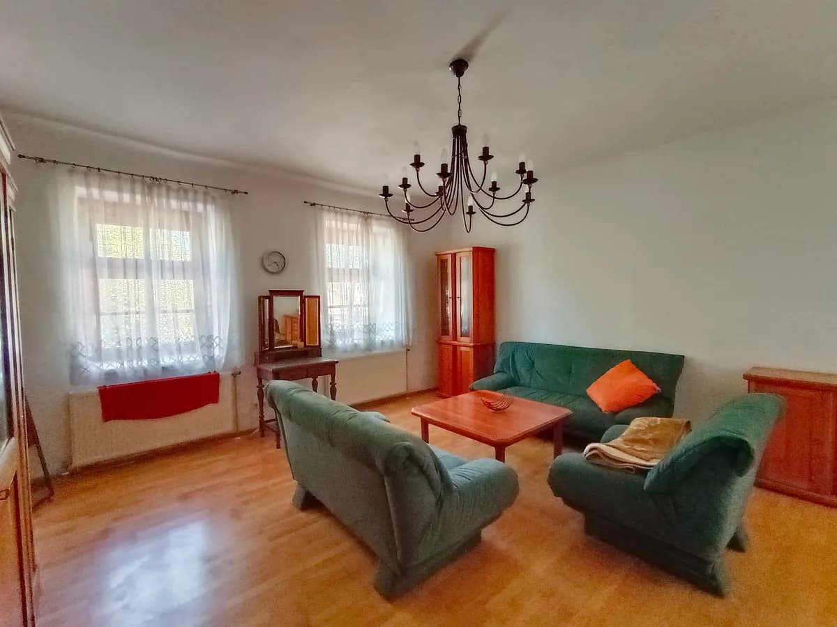7-Zimmer-Haus kaufen in Oberpullendorf – 256 m², € 295.000 – Bild 3 von 24