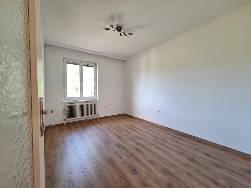 2-Zimmer-Wohnung mieten in Baden – 63 m², € 840 – Bild 6 von 7