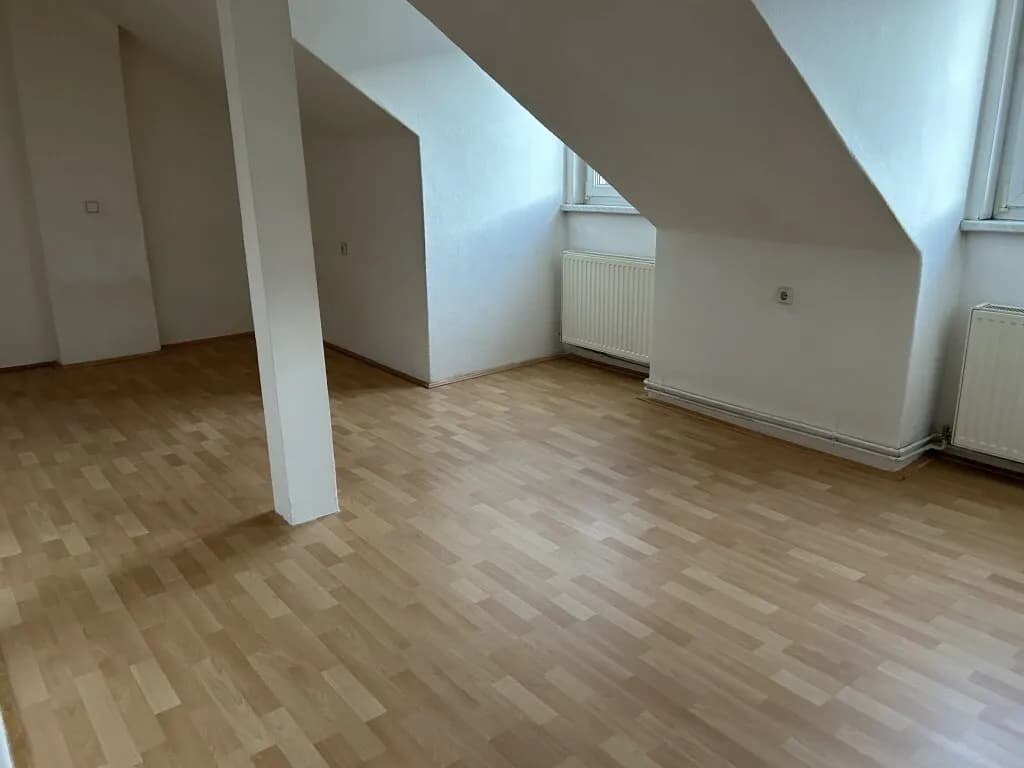 Wohnung mieten in Leoben – 50 m², € 330 – Bild 7 von 10