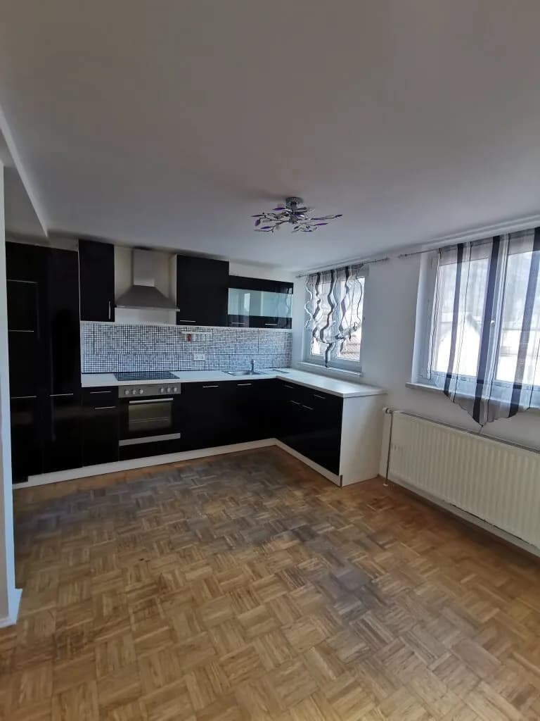 Wohnung mieten in Leoben – 57 m², € 472