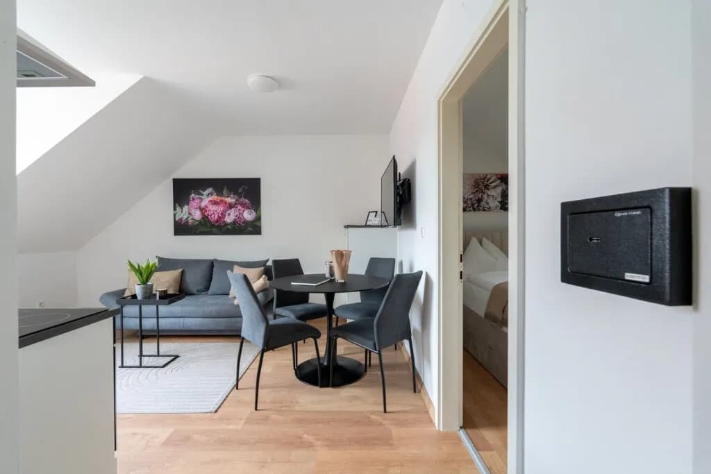 Wohnung kaufen in Graz – 32 m², € 102.311 – Bild 1 von 7