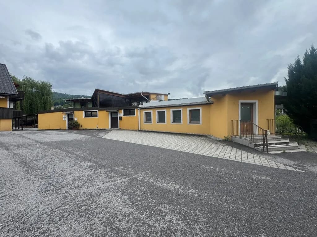 Gewerbeimmobilie kaufen in Graz-Umgebung – 974 m², € 1.900.000 – Bild 1 von 12
