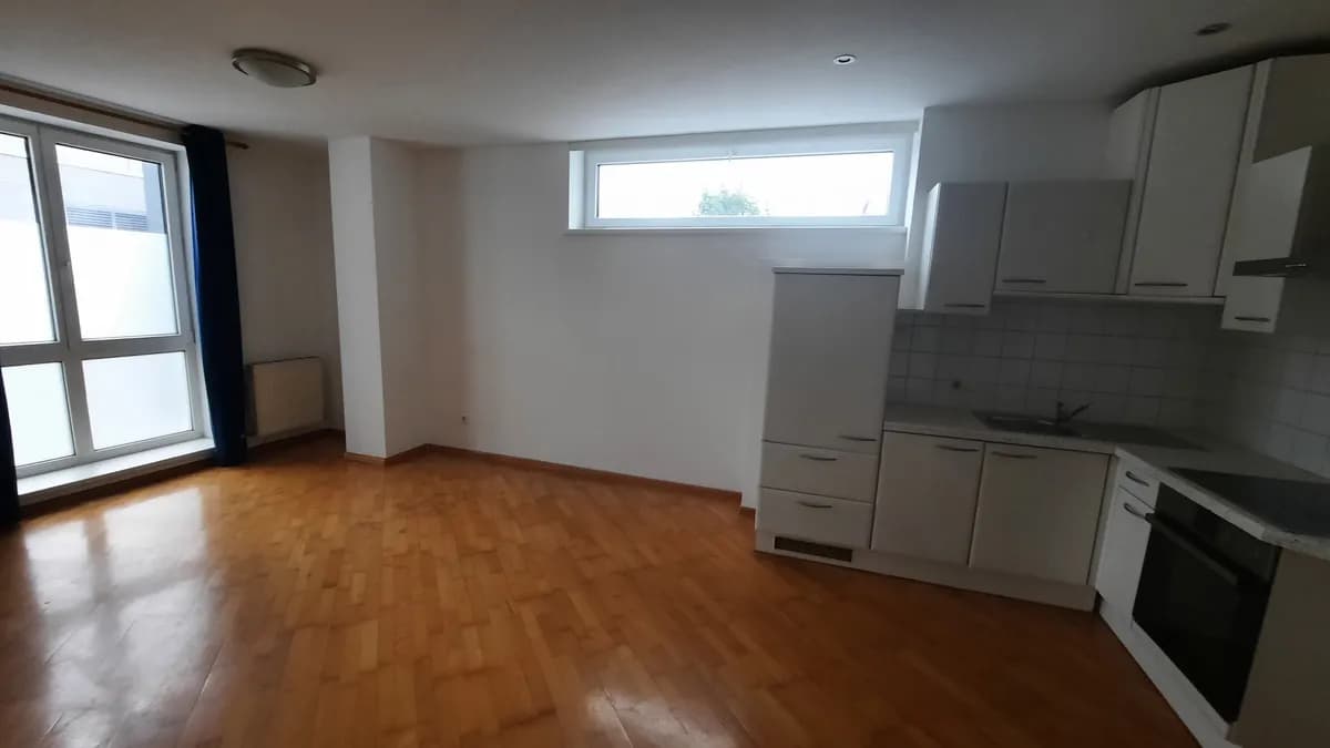 Wohnung mieten in Wels – 35 m², € 565 – Bild 2 von 7