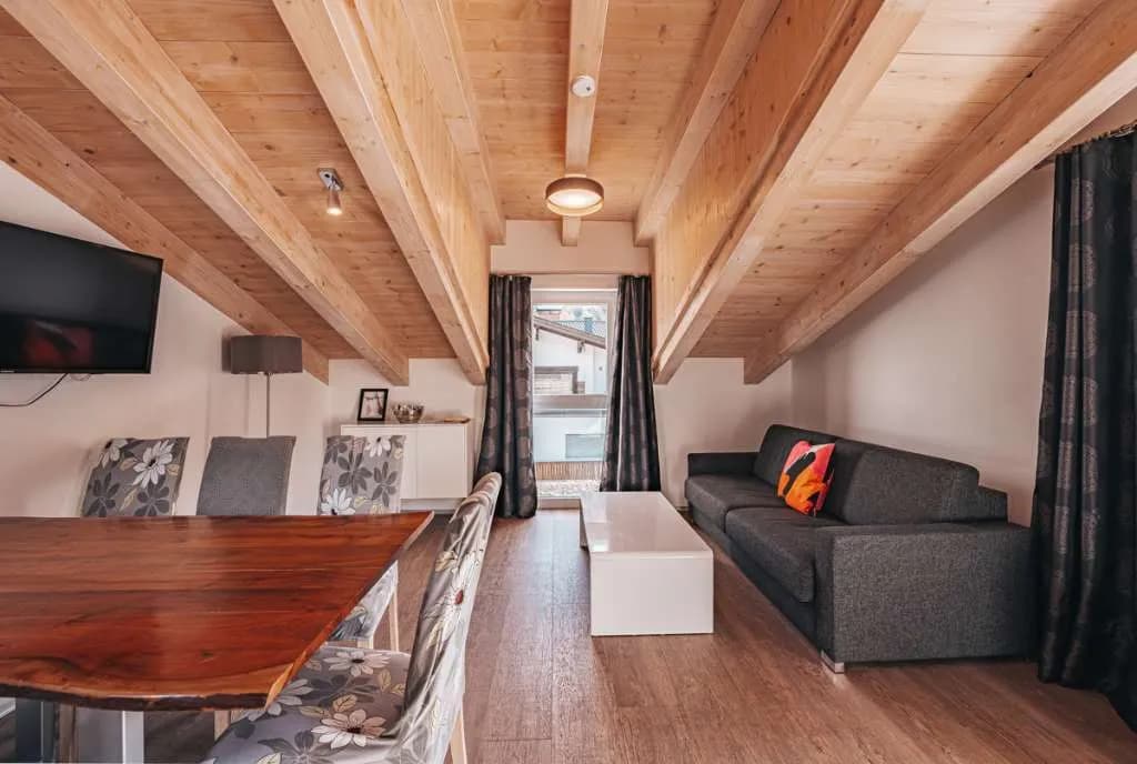 11-Zimmer-Immobilie kaufen in Zell am See – 597 m², € 2.500.000 – Bild 2 von 15