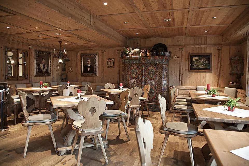 Gewerbeimmobilie mieten in Urfahr-Umgebung – 844 m², € 4.600 – Bild 2 von 8