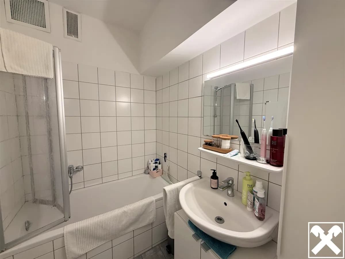 2-Zimmer-Wohnung mieten in Linz – 55 m², € 897 – Bild 5 von 9