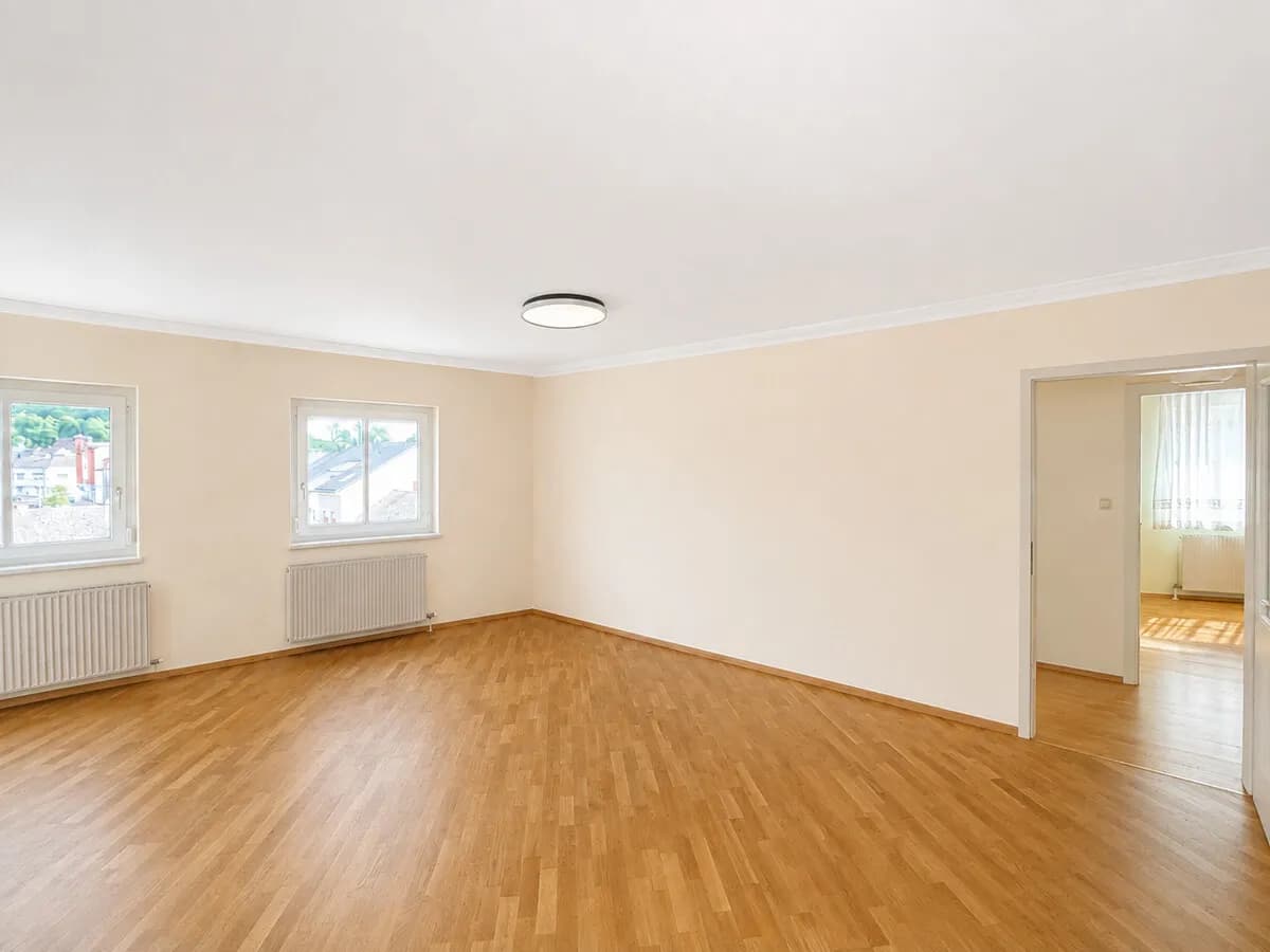 3-Zimmer-Wohnung kaufen in Amstetten – 100,46 m², € 245.000 – Bild 1 von 12