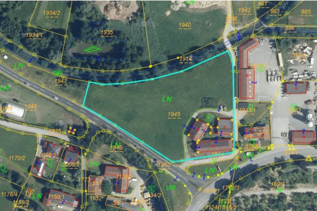Grundstück kaufen in Schärding – 10 182 m², € 500.000 – Bild 1 von 7