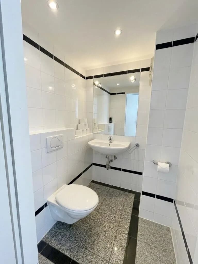 3-Zimmer-Gewerbeimmobilie mieten in Wien – 104,29 m², € 2.156 – Bild 10 von 23