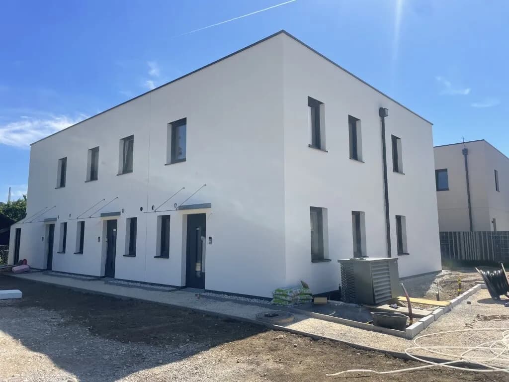 4-Zimmer-Haus mieten in Linz – 90 m², € 1.848 – Bild 3 von 17