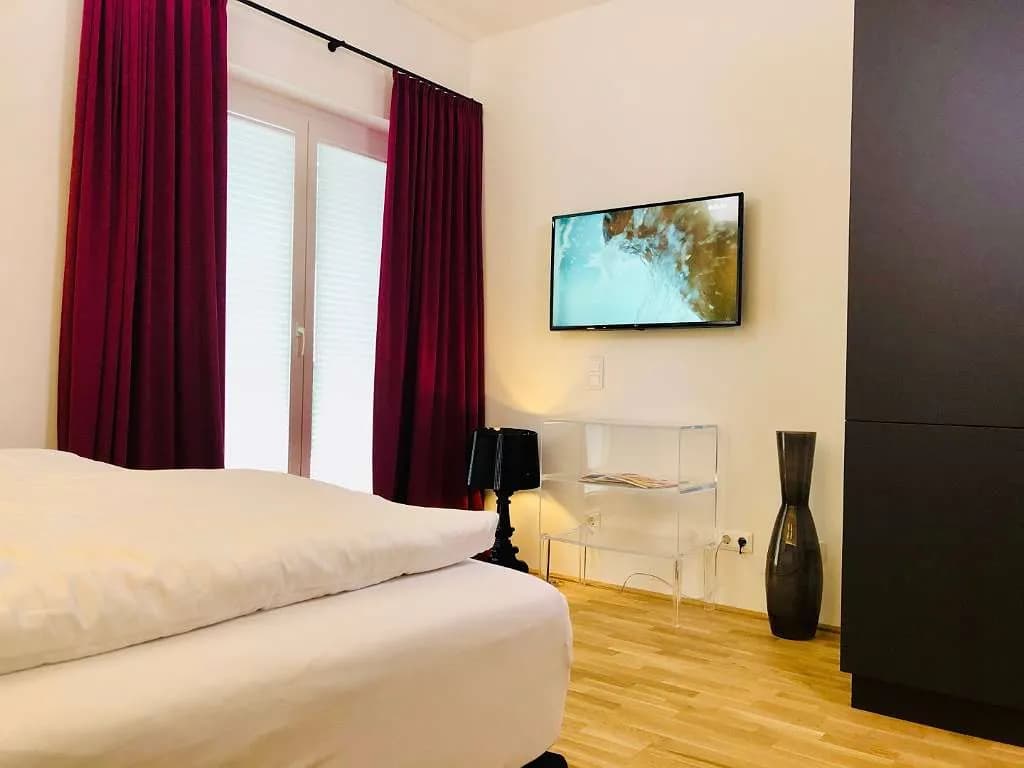 1-Zimmer-Wohnung mieten in Wels – 30 m², € 830 – Bild 8 von 10