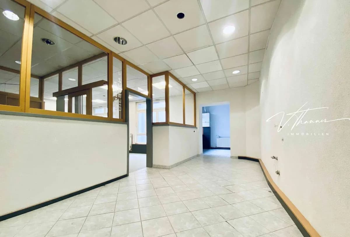 3-Zimmer-Gewerbeimmobilie mieten in Gmunden – 72 m², € 756 – Bild 5 von 5