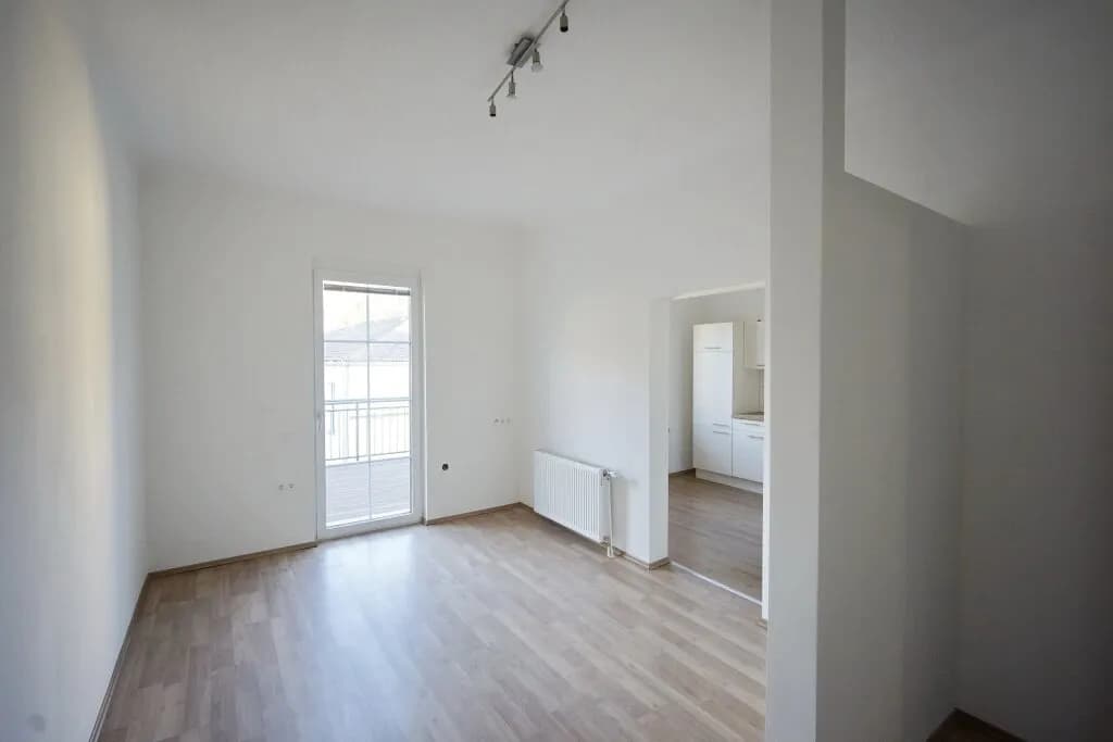 1-Zimmer-Wohnung mieten in Horn – 30,33 m², € 339 – Bild 1 von 8