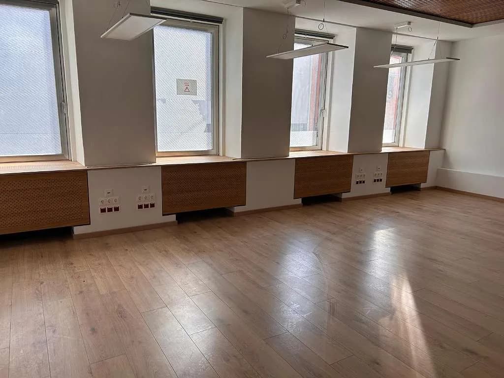 2-Zimmer-Gewerbeimmobilie mieten in Wien – 95 m², € 10 – Bild 8 von 12