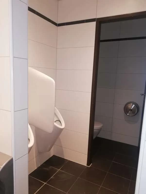Immobilie mieten in Wiener Neustadt – 200 m², € 1.790 – Bild 9 von 11