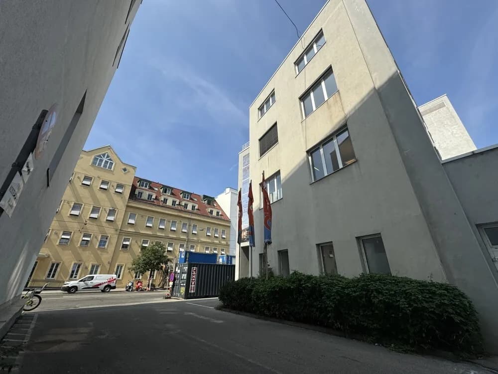 Gewerbeimmobilie mieten in Wien – 1 151 m², € 14 – Bild 2 von 12
