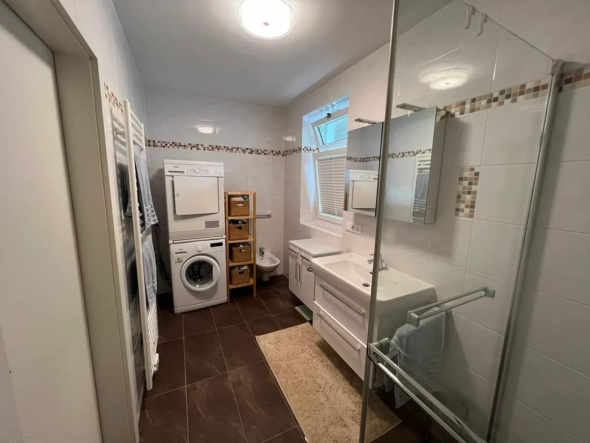 4-Zimmer-Wohnung mieten in Graz – 95 m², € 2.200 – Bild 9 von 9