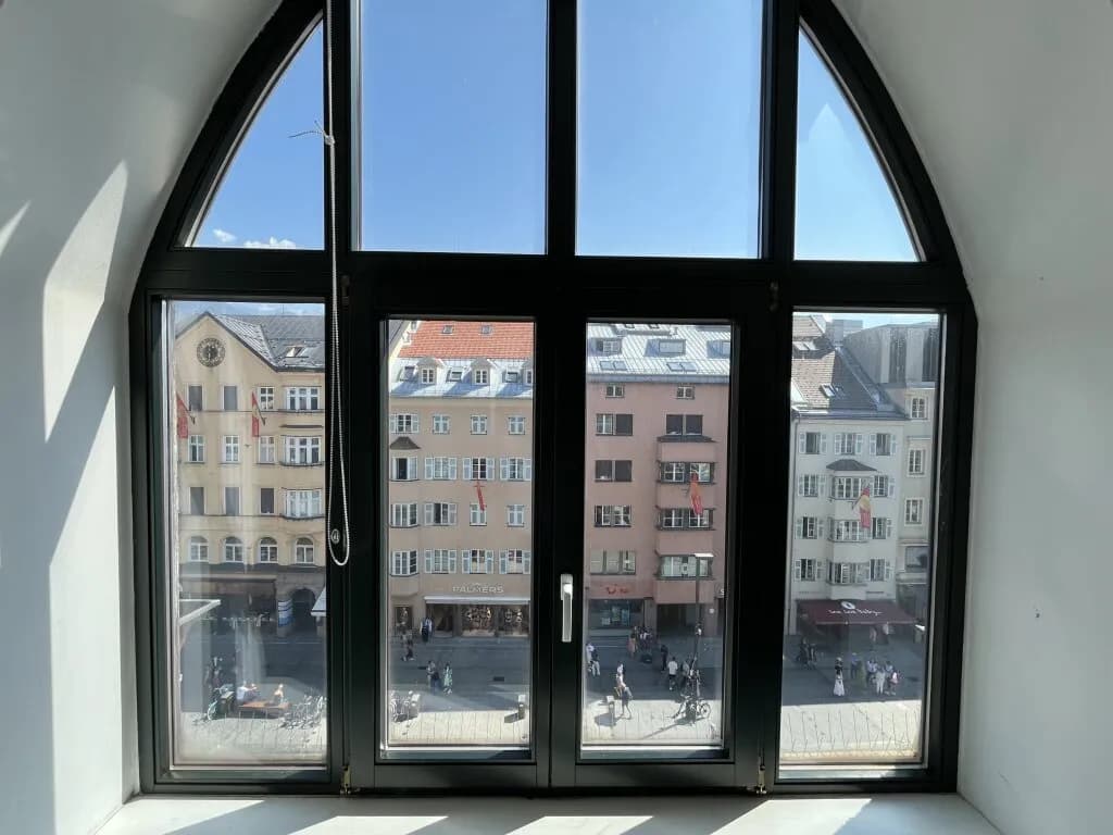 5-Zimmer-Gewerbeimmobilie mieten in Innsbruck – 192 m², € 3.762 – Bild 3 von 7