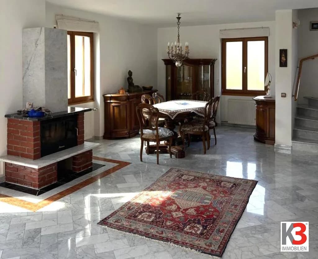 7-Zimmer-Haus kaufen in Villach Land – 300 m², € 649.000 – Bild 1 von 17