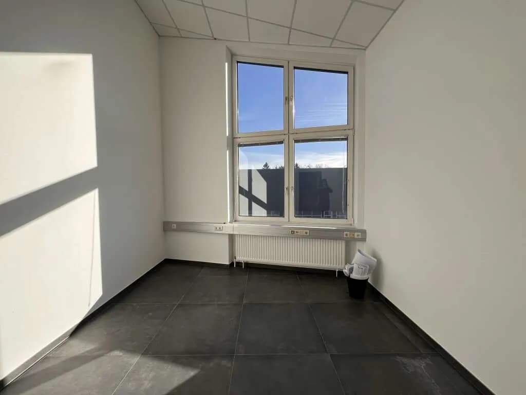 Gewerbeimmobilie mieten in Graz-Umgebung – 118 m², € 1.300 – Bild 9 von 13