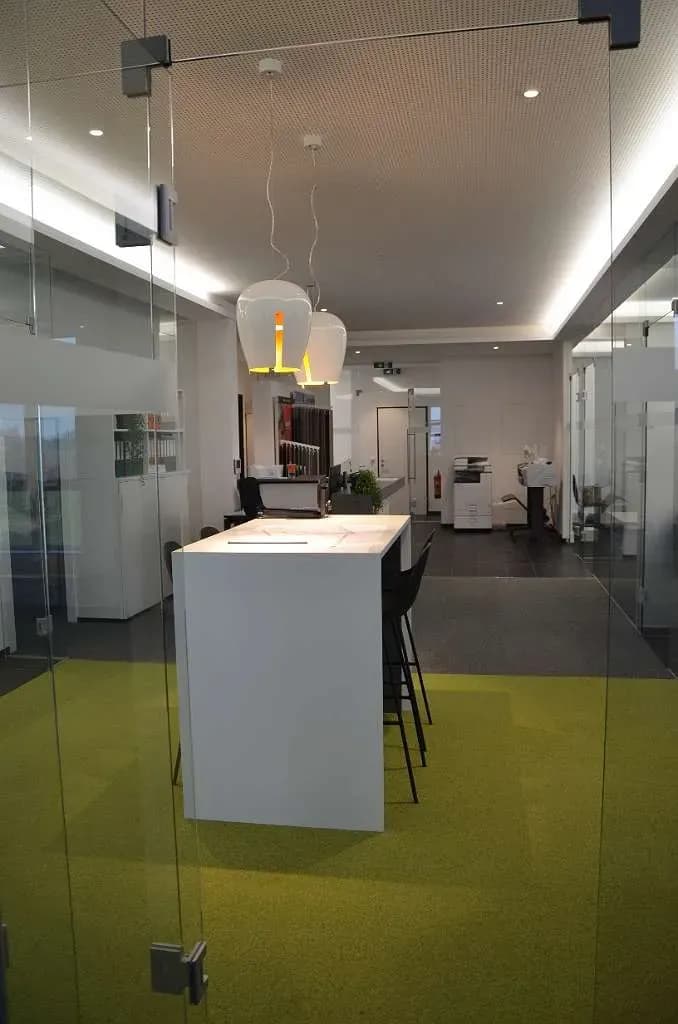 2-Zimmer-Gewerbeimmobilie mieten in Wels-Land – 325 m², € 4.000 – Bild 4 von 12