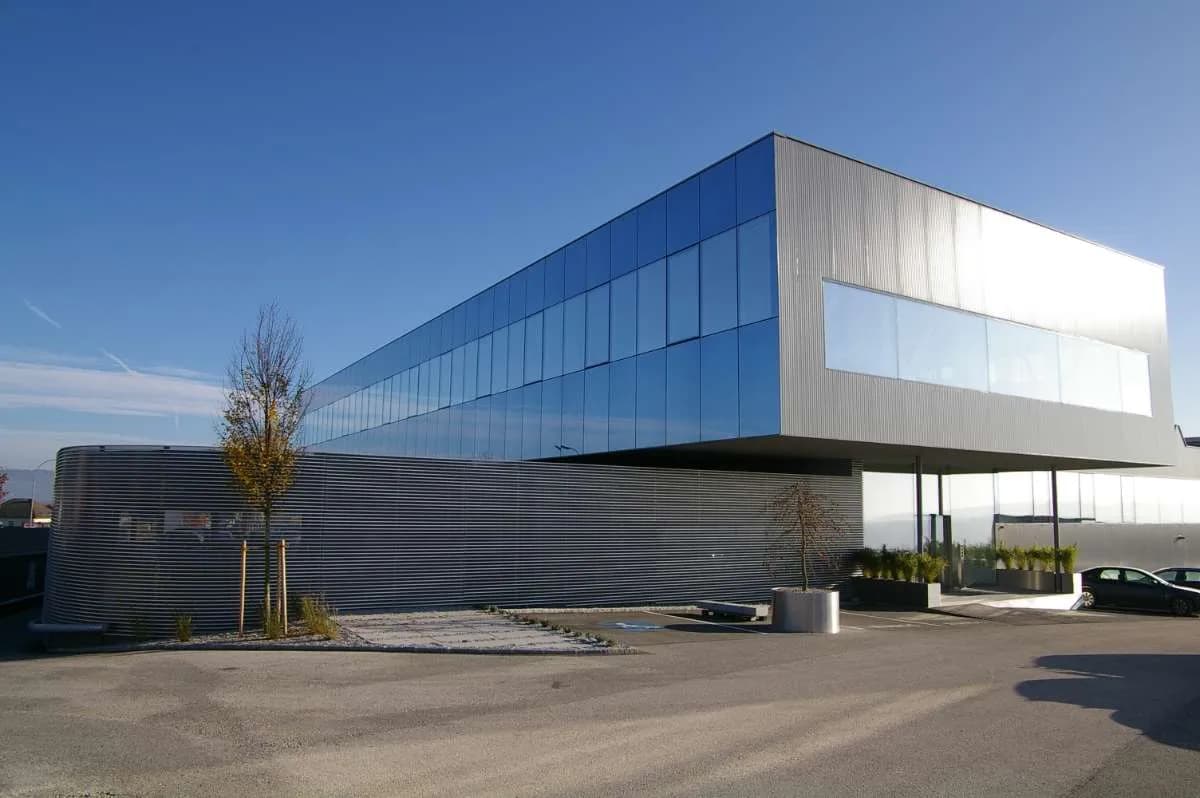 Gewerbeimmobilie mieten in Steyr – 300 m²