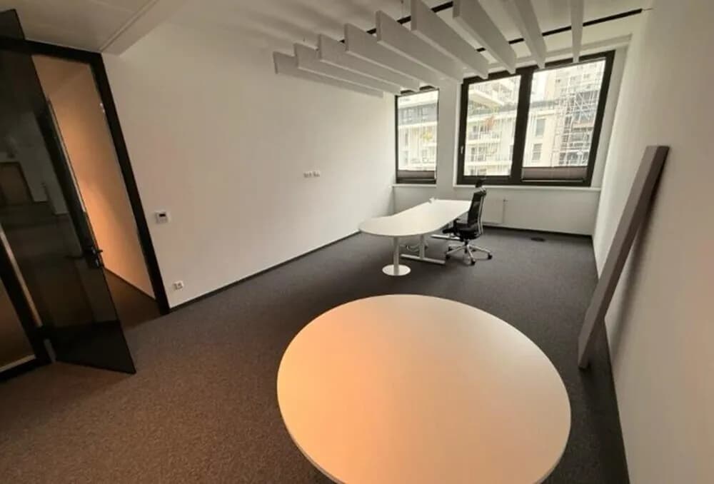 Gewerbeimmobilie mieten in Wien – 530 m², € 19 – Bild 1 von 12