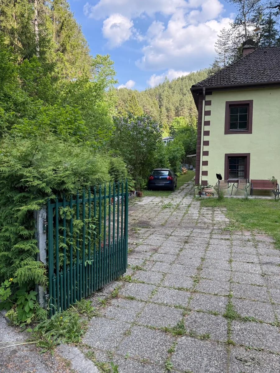 13-Zimmer-Gewerbeimmobilie kaufen in Wiener Neustadt Land – 315 m², € 250.000 – Bild 2 von 31