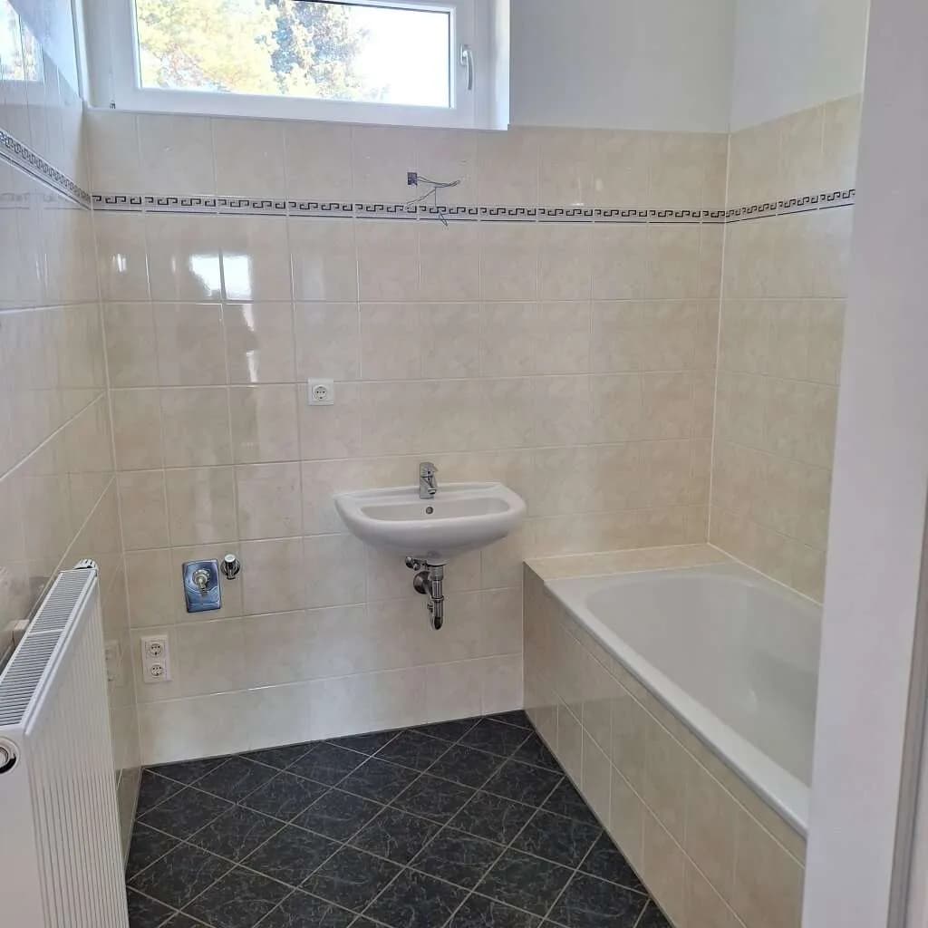 2-Zimmer-Wohnung mieten in Wiener Neustadt Land – 62,11 m², € 647 – Bild 4 von 9