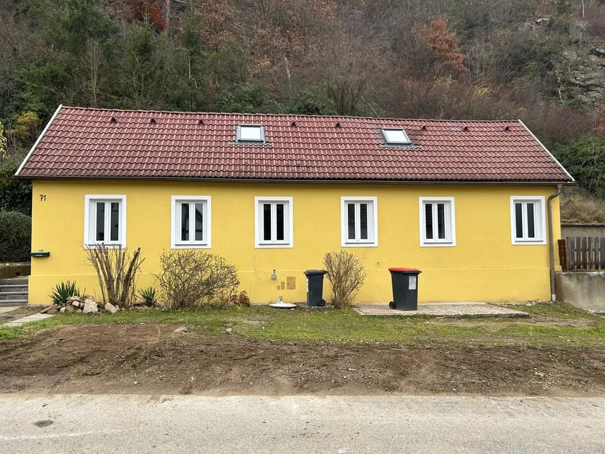 5-Zimmer-Haus kaufen in Krems Land – 110 m², € 250.000 – Bild 1 von 19