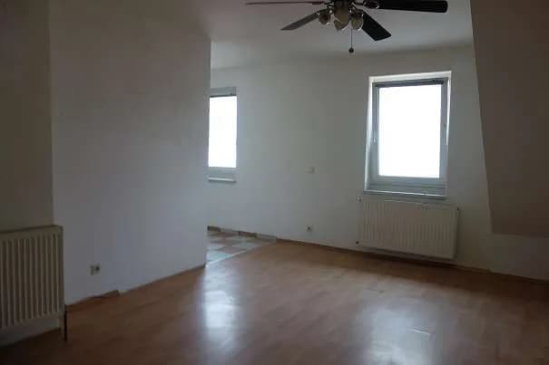 3-Zimmer-Wohnung mieten in Baden – 65 m², € 800