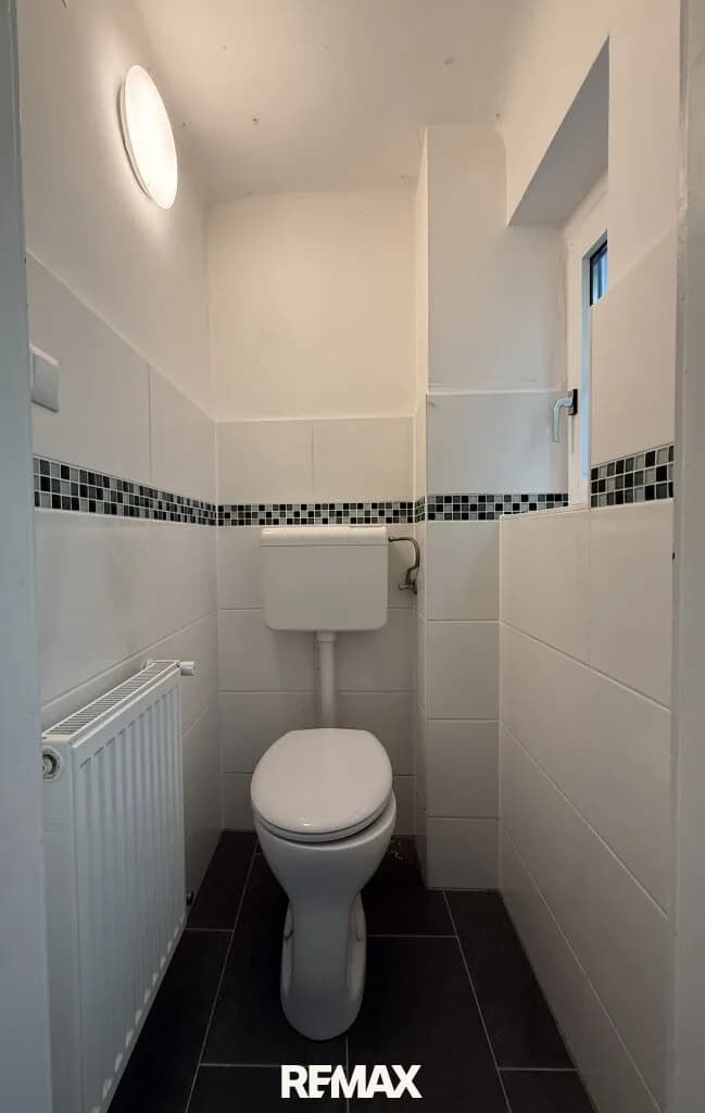 9-Zimmer-Gewerbeimmobilie kaufen in Baden – 276 m², € 595.500 – Bild 25 von 28