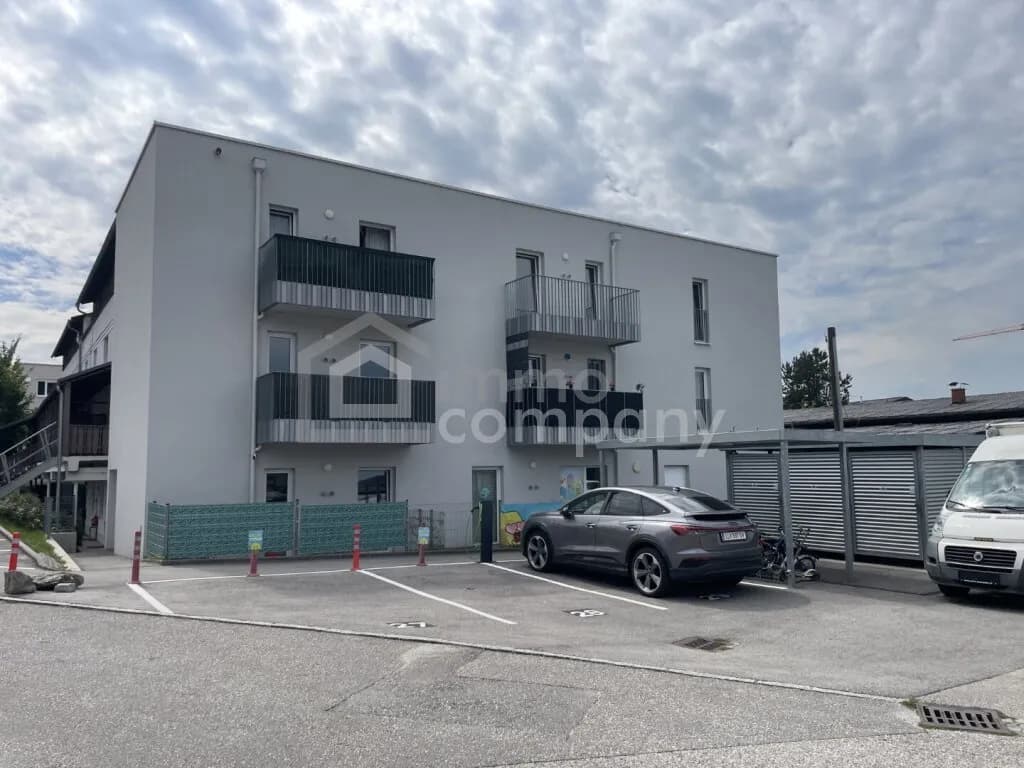 Gewerbeimmobilie kaufen in Linz Land – € 1.500.000 – Bild 1 von 4