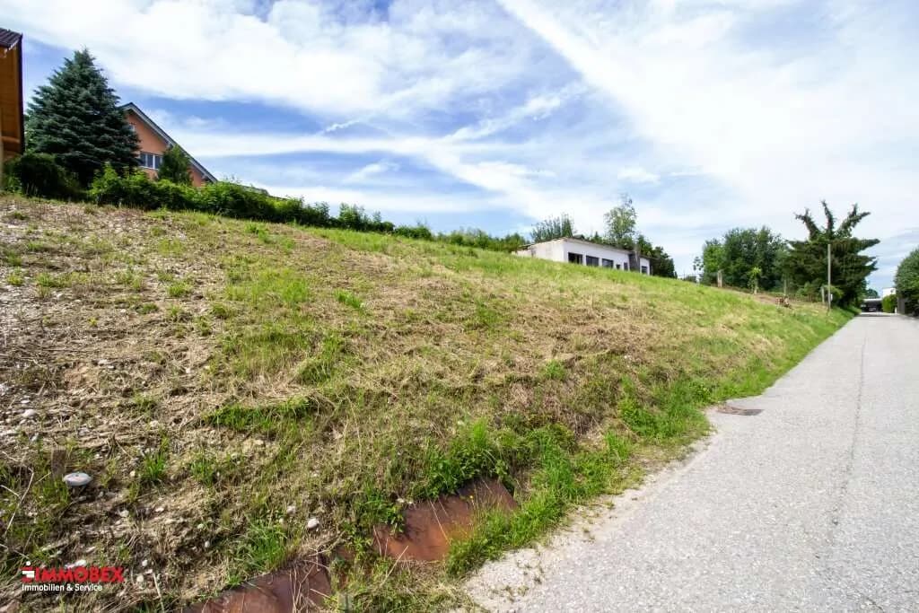 Grundstück kaufen in Wels – 1 294 m², € 370.000 – Bild 2 von 7