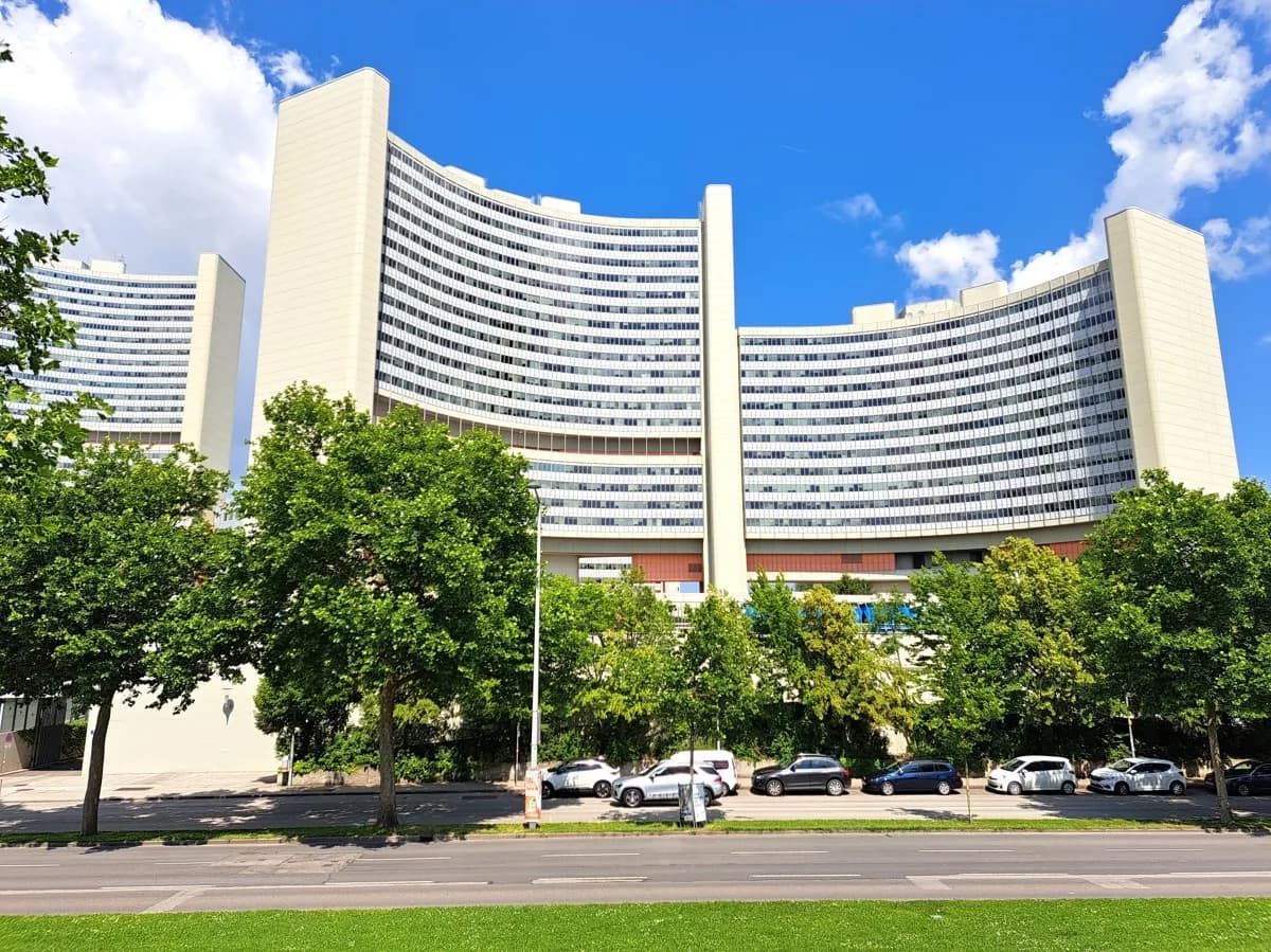 Gewerbeimmobilie mieten in Wien – 622 m², € 15 – Bild 3 von 12