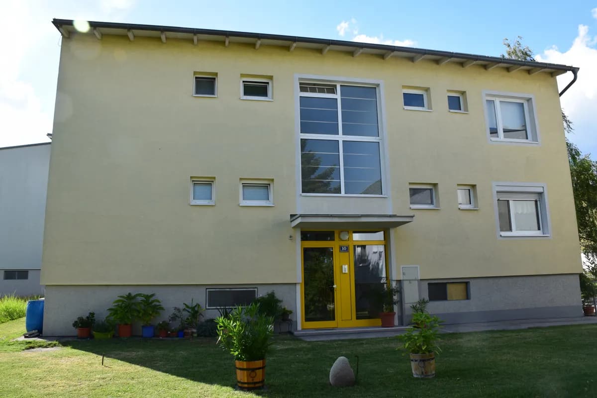 2-Zimmer-Wohnung mieten in Mödling – 59 m², € 499 – Bild 1 von 19