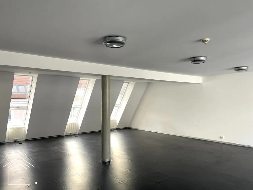 1-Zimmer-Gewerbeimmobilie mieten in Wien – 115 m², € 1.917 – Bild 3 von 16