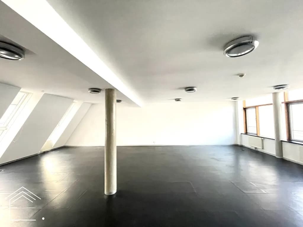 1-Zimmer-Gewerbeimmobilie mieten in Wien – 115 m², € 1.917 – Bild 5 von 16