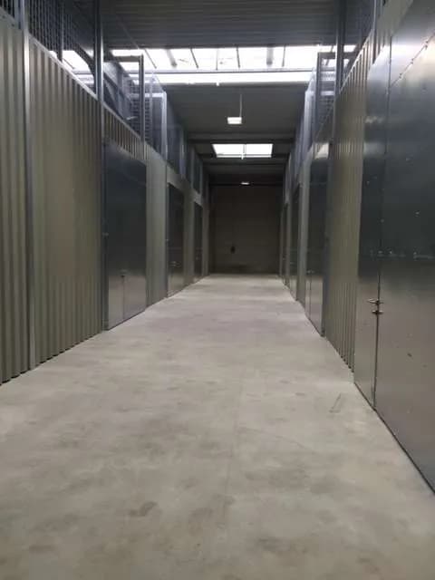 Gewerbeimmobilie mieten in Mödling – 80 m², € 879 – Bild 3 von 3