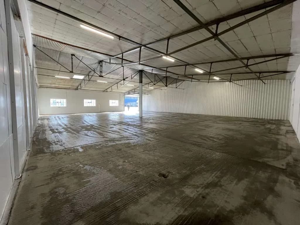 1-Zimmer-Gewerbeimmobilie mieten in Mödling – 510 m², € 4.335 – Bild 3 von 5