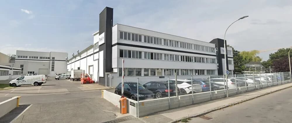 Gewerbeimmobilie mieten in Mödling – 1 110 m²