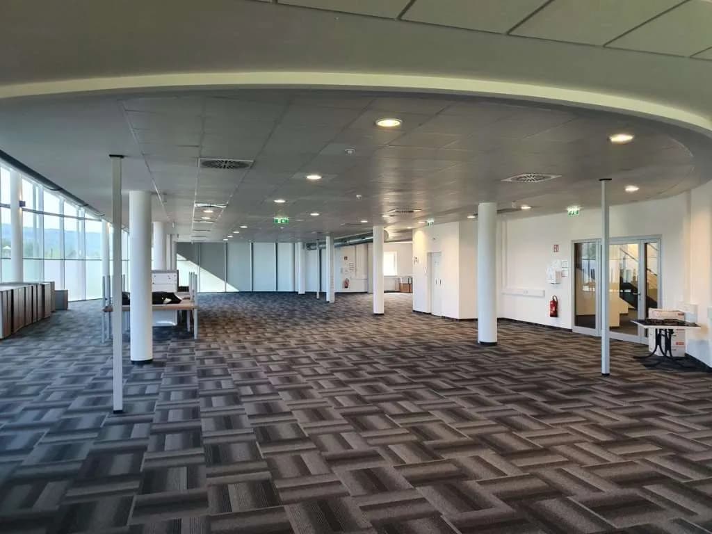3-Zimmer-Gewerbeimmobilie mieten in Steyr – 768 m², € 5.900 – Bild 6 von 12