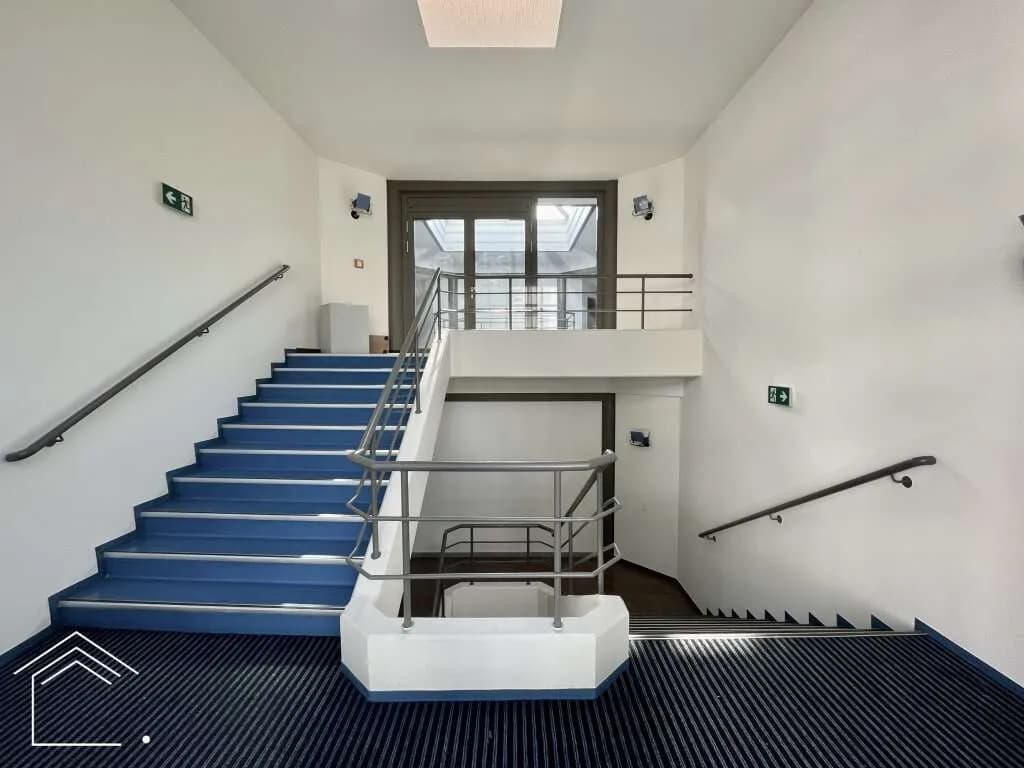 Gewerbeimmobilie mieten in Wien – 878,03 m², € 12.292 – Bild 2 von 35