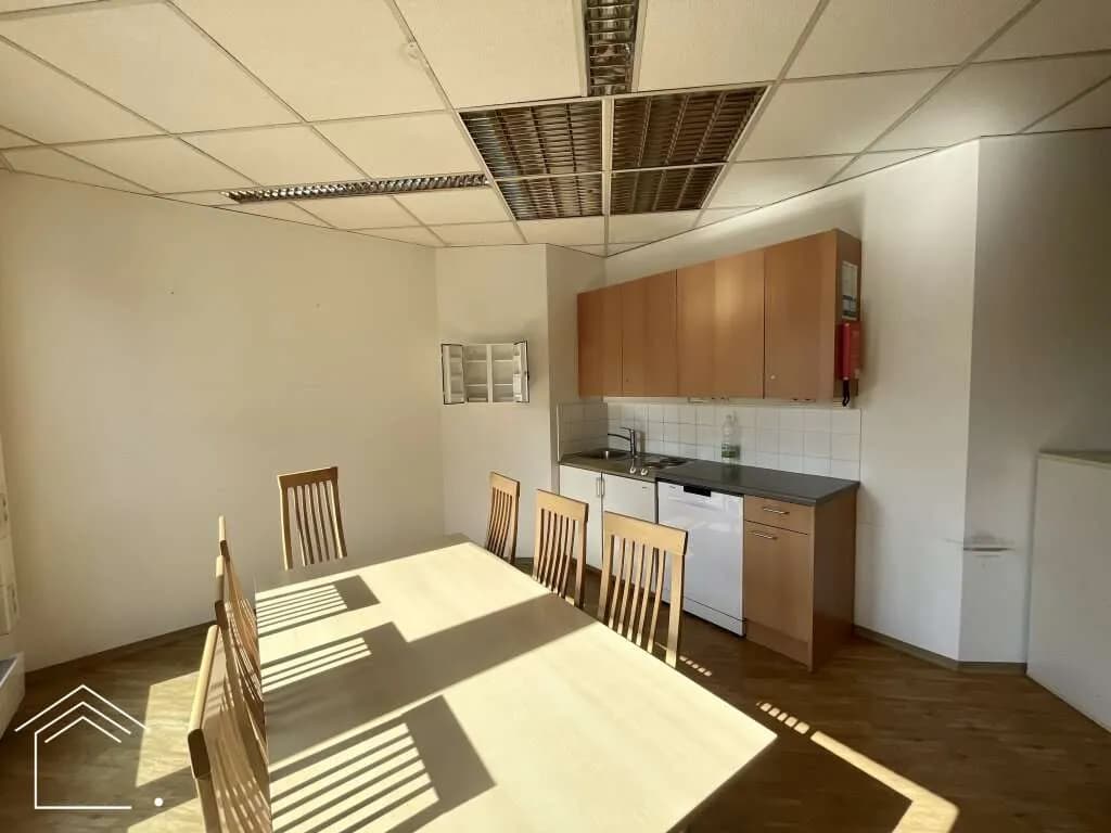 Gewerbeimmobilie mieten in Wien – 878,03 m², € 12.292 – Bild 11 von 35